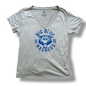 Kentucky Wildcats Big Blue Madness Gray V-Neck T-Shirt Women's Size 2XL NCAA